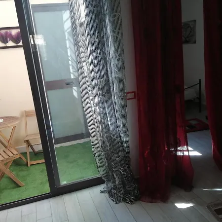 Siracusa,tra Ortigia E Il Mare Apartment *