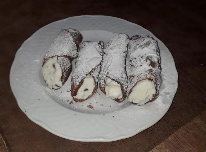 Siracusa,tra Ortigia E Il Mare * Сиракузы